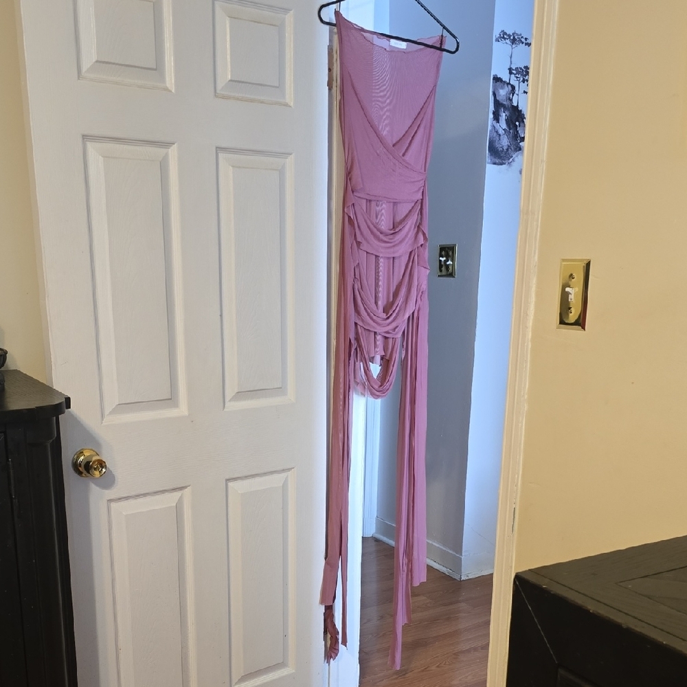 WinWin Asymmetrical Dress in Pink